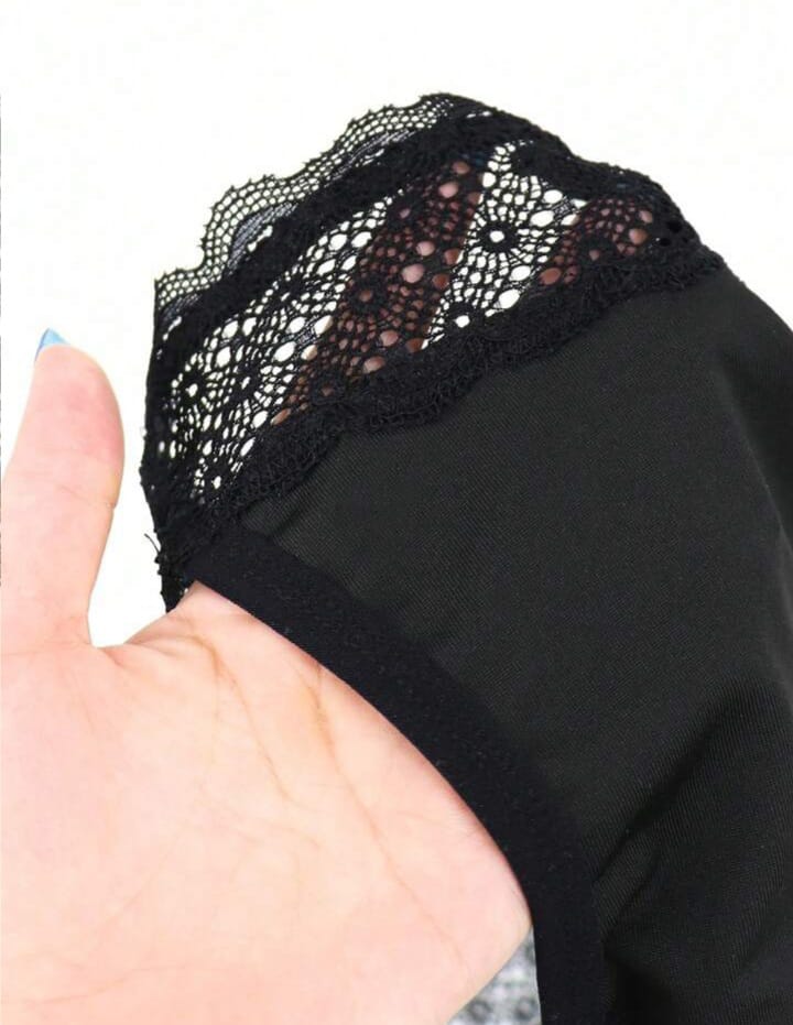 Men's Fashionable Black Fabric U-pouch Lace Trim Briefs For Men